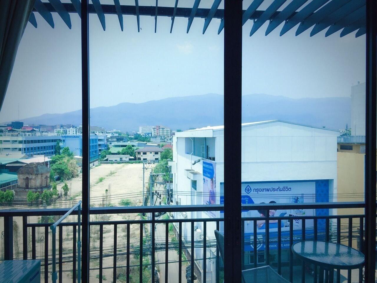 Rinrada Loft Resident Hotel Chiang Mai Buitenkant foto