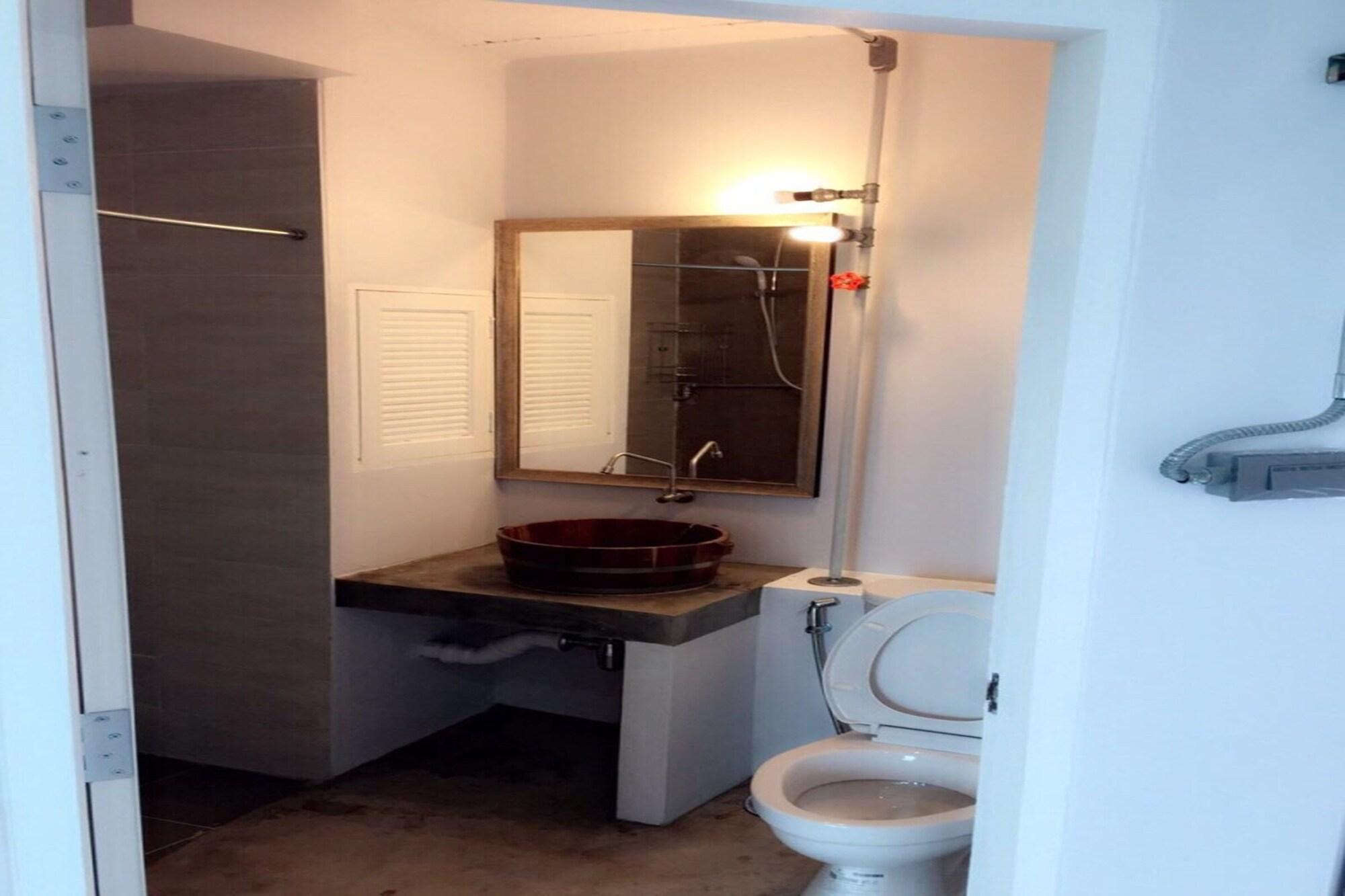 Rinrada Loft Resident Hotel Chiang Mai Buitenkant foto