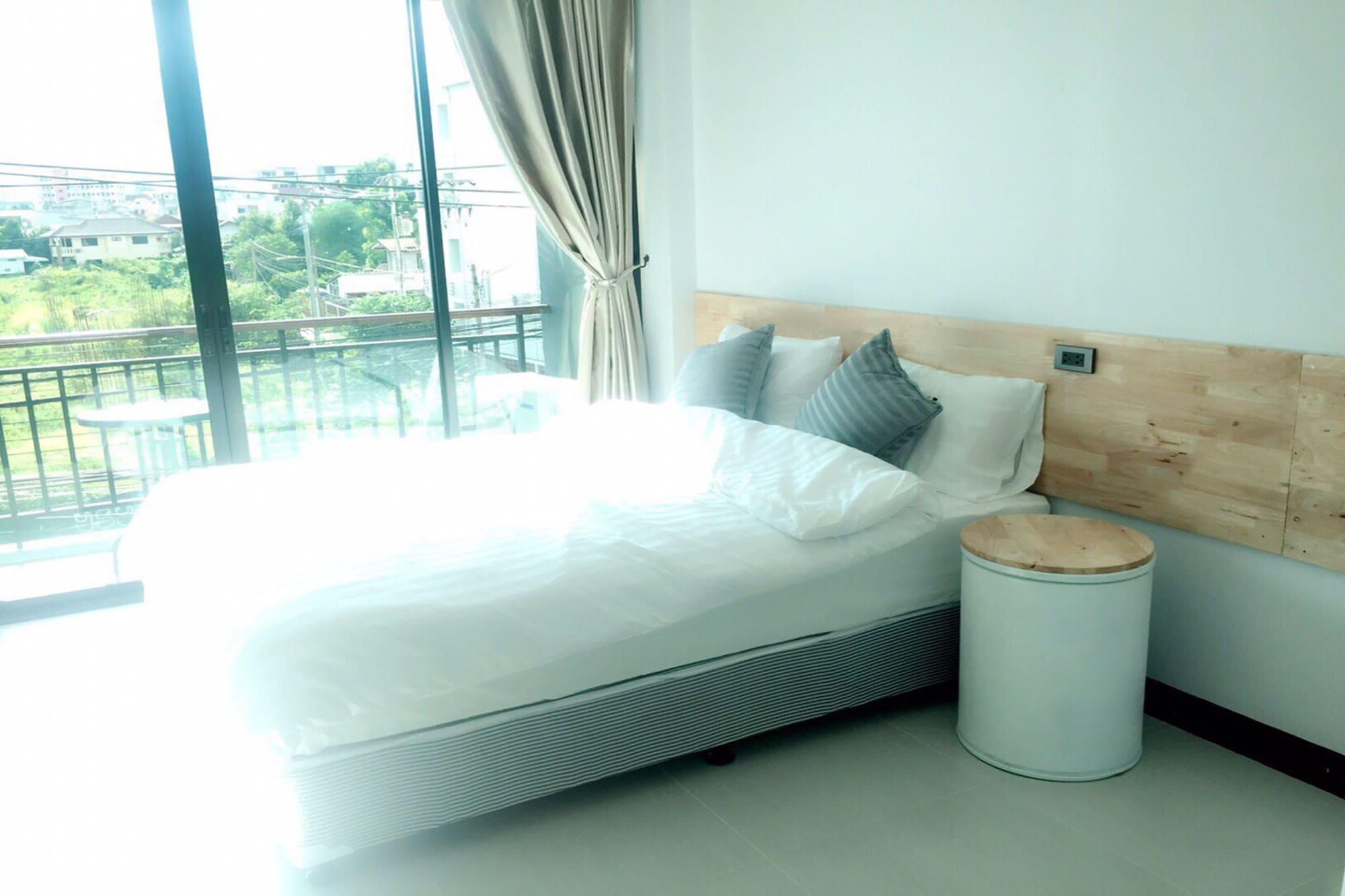 Rinrada Loft Resident Hotel Chiang Mai Buitenkant foto